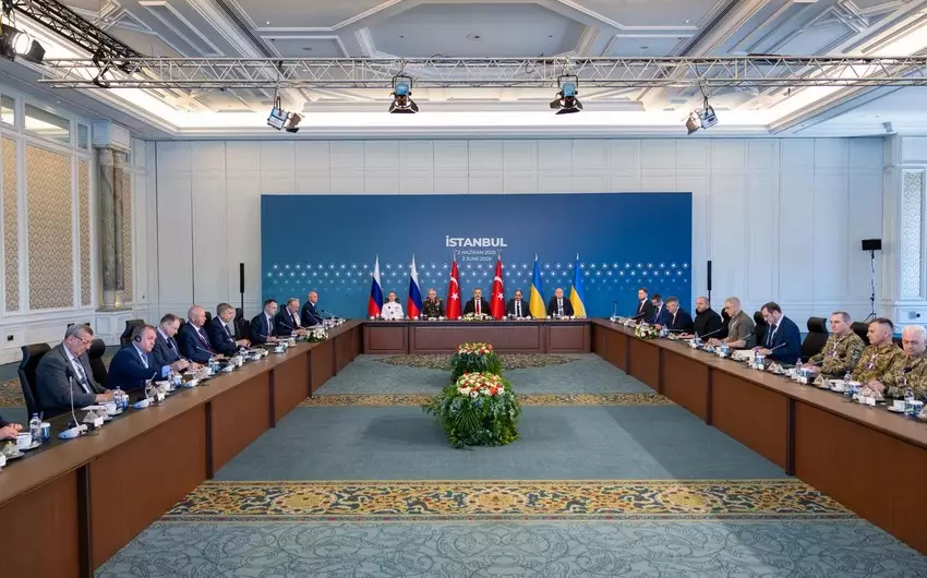 Müharibə kölgəsində sülh axtarışı - ŞƏRH