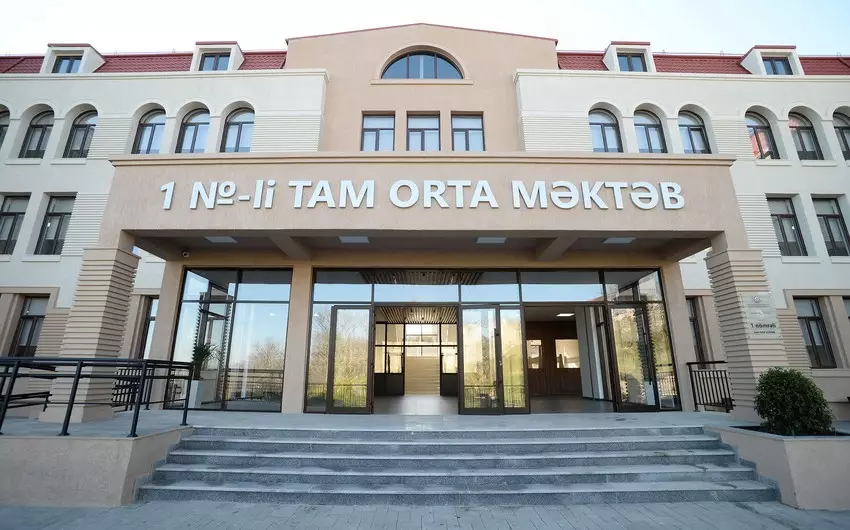 Şuşa şəhəri 1 nömrəli tam orta məktəbin açılışı olub - YENİLƏNİB