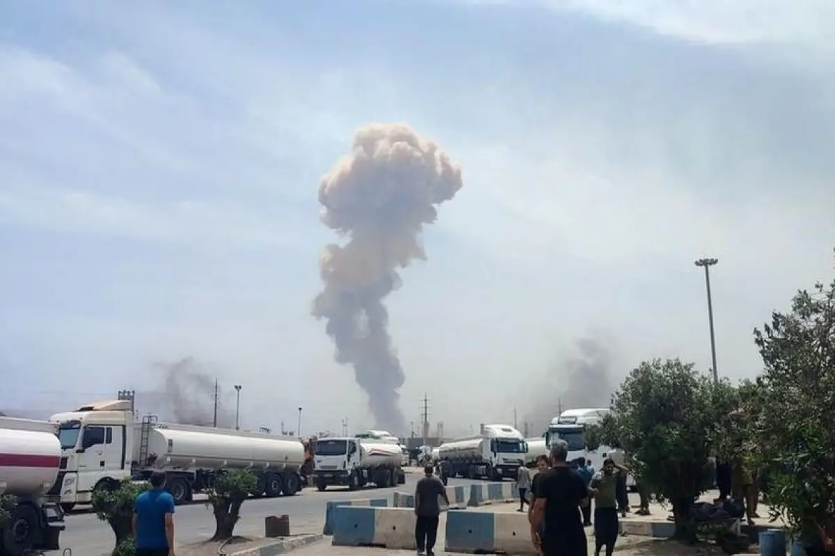 İranın Buşehr şəhərində partlayışlar baş verib