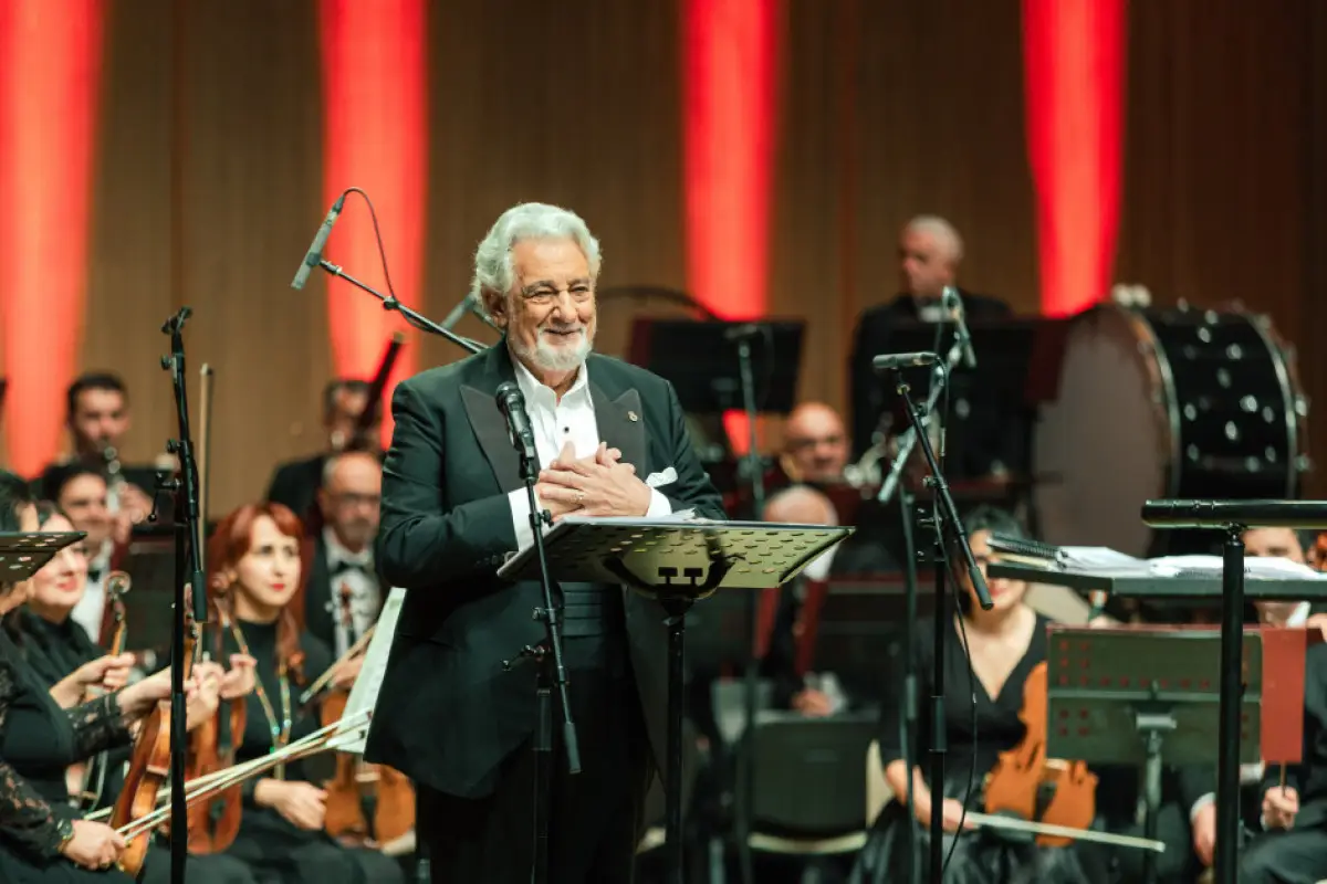 Plasido Dominqo Heydər Əliyev Mərkəzində çıxış edib