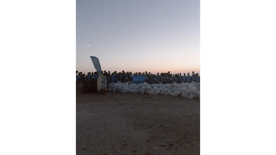 Leyla və Arzu Əliyeva Bilgəhdə təmizlik aksiyasında iştirak ediblər - FOTOLAR