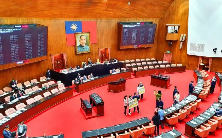 Tayvanda Çinlə dialoqun tərəfdarı olanlar parlamentdə çoxluq qazanıb