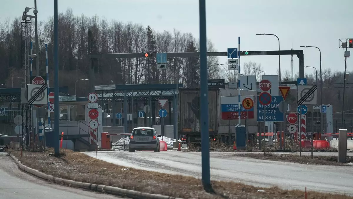 Finlandiya Rusiya ilə sərhədi açmaq niyyətində deyil