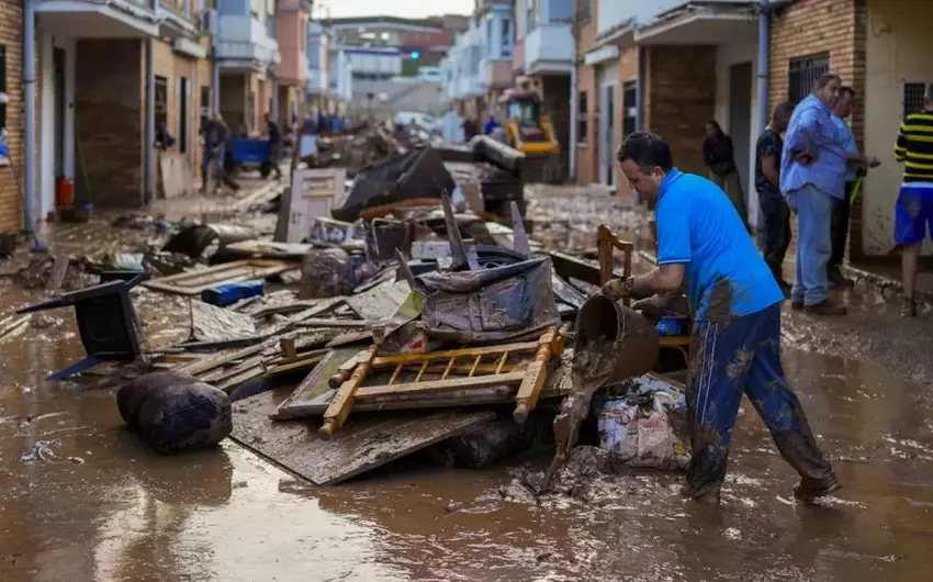 Valensiyada daşqınlar nəticəsində ölənlərin sayı 200-ü ötüb
