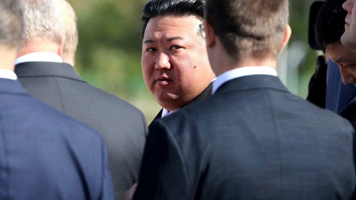 Şimali Koreya lideri Xabarovska gedib