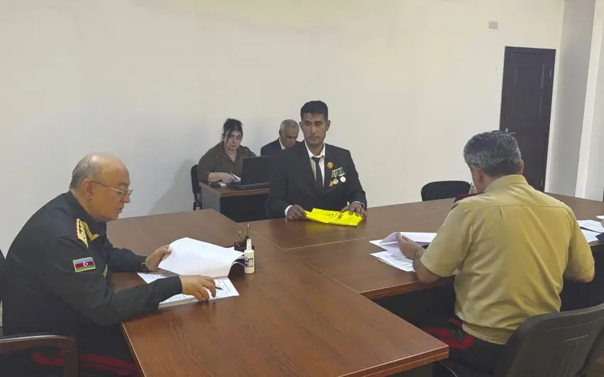 Kəmaləddin Heydərov Gədəbəydə vətəndaşları qəbul edib