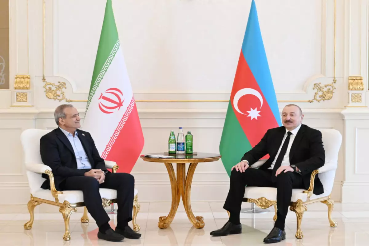 Azərbaycan və İran arasında imzalanmış sənədlərin mübadiləsi olub