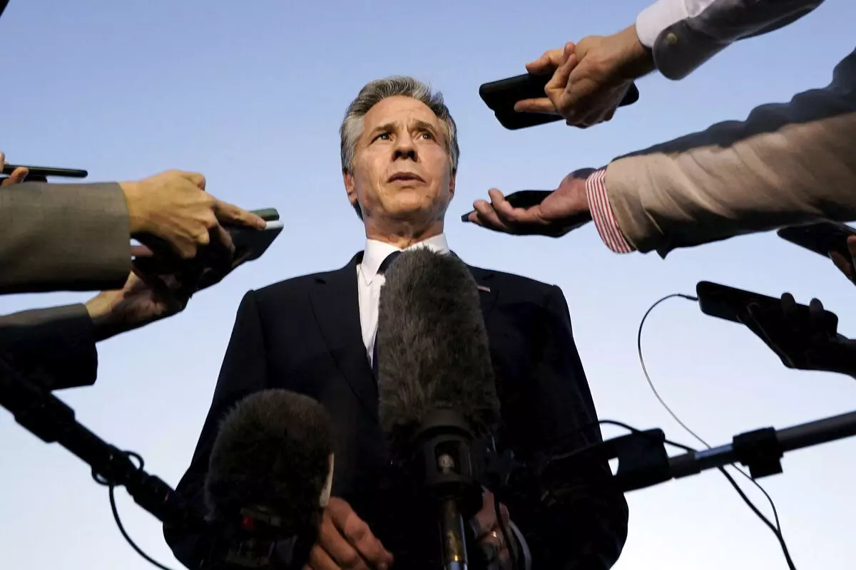 Blinkenin Ukraynaya səfərinin məqsədi bəlli olub