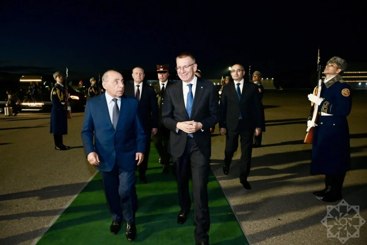 Edqars Rinkeviçs Azərbaycana rəsmi səfərə gəlib