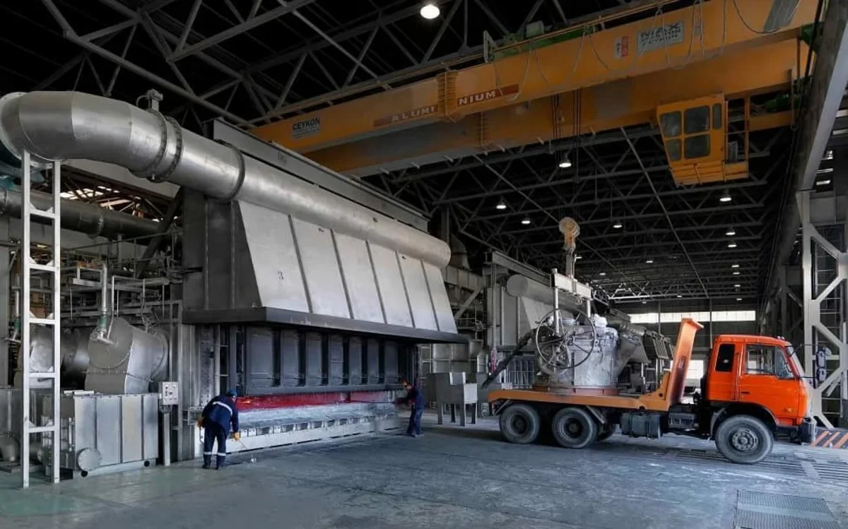 Elektroliz zavodunun istehsal gücü 100 min tona çatdırılacaq