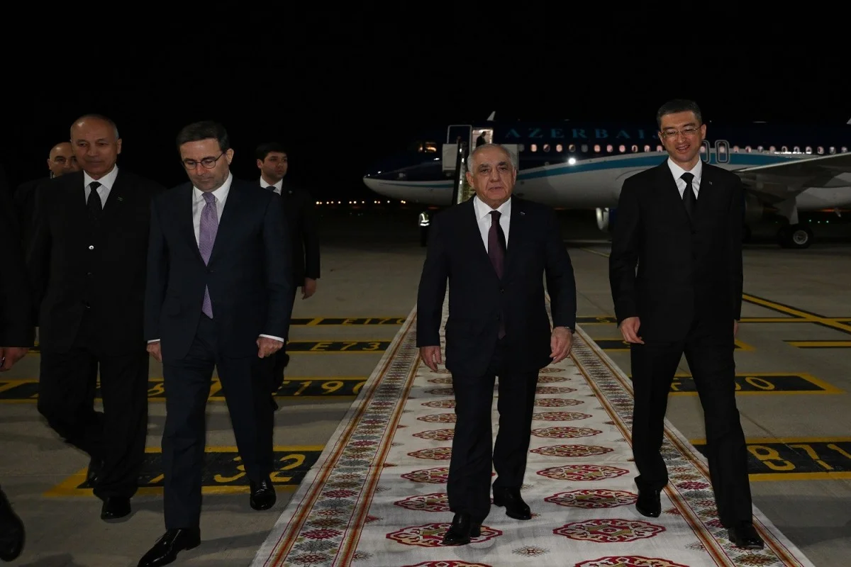 Prime Minister Ali Asadov arrives in Turkmenistan