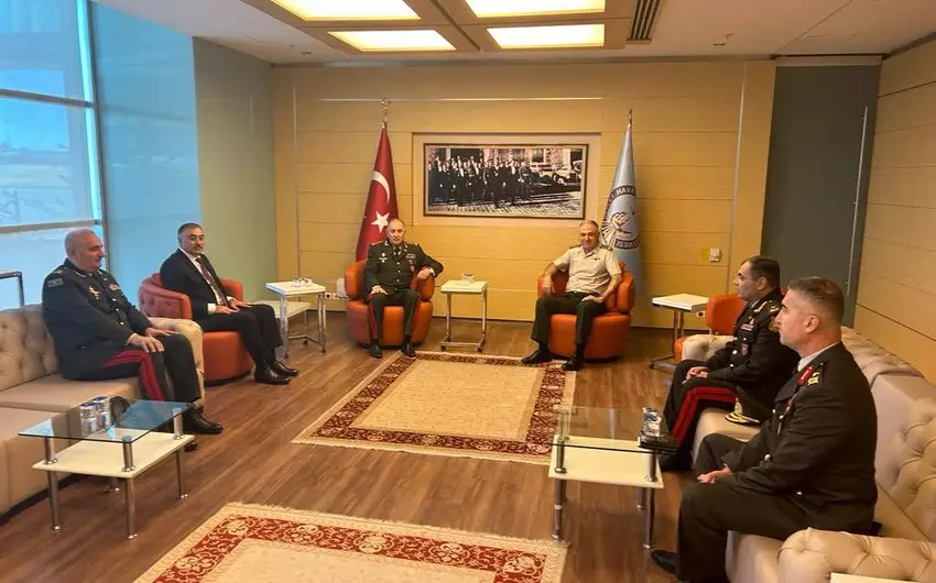 Azərbaycan Ordusunun Baş Qərargah rəisi Türkiyəyə səfərə gedib