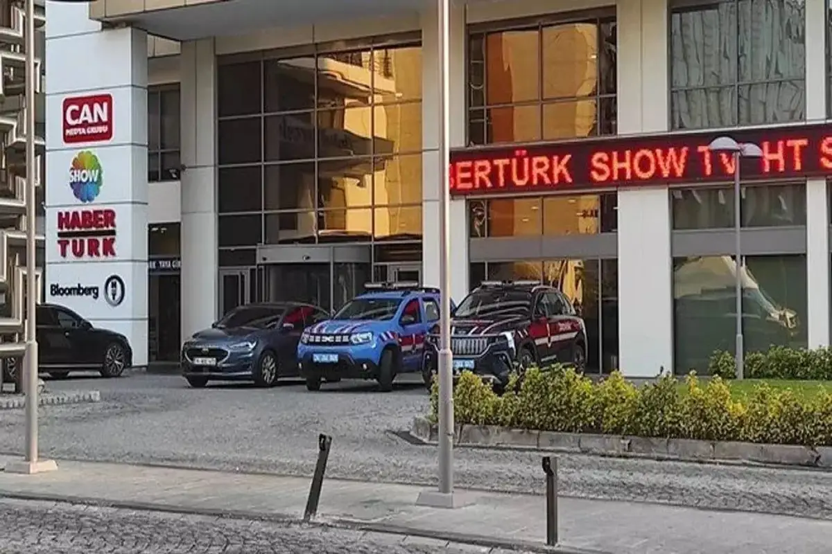 Türkiyədə Habertürk və Show TV kanalları dövlət nəzarətinə götürülüb