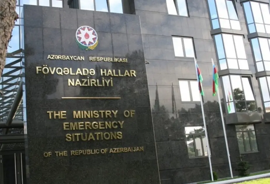 FHN çimərliklərdə təhlükəsizlik qaydaları ilə əlaqədar əhaliyə müraciət edib - VİDEO