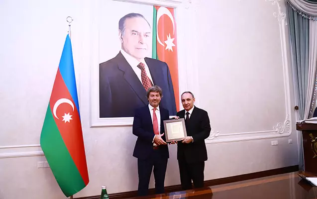 Baş prokuror BPA prezidenti ilə görüşdü