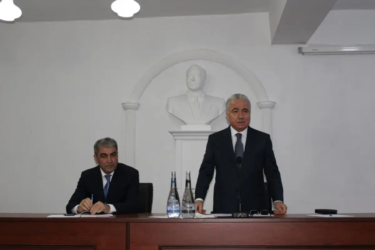 Balakənin yeni icra başçısı kollektivə təqdim edilib