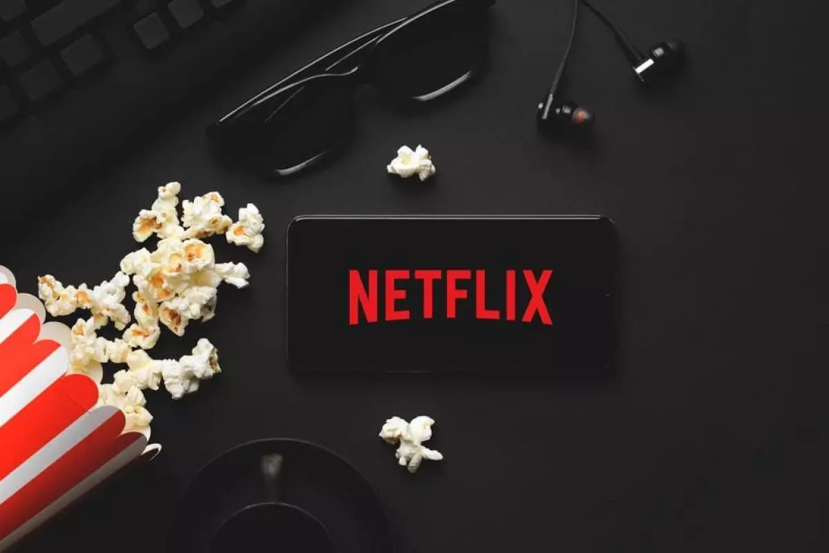 Netflix DVD çatdırılma xidmətini dayandıracaq