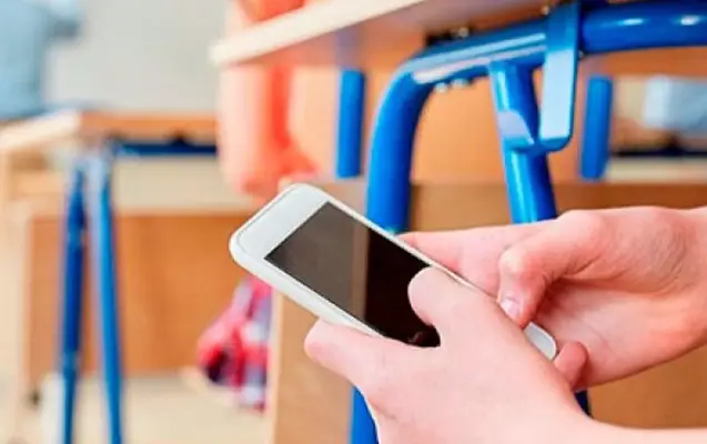 6 nəfər imtahandan qovuldu