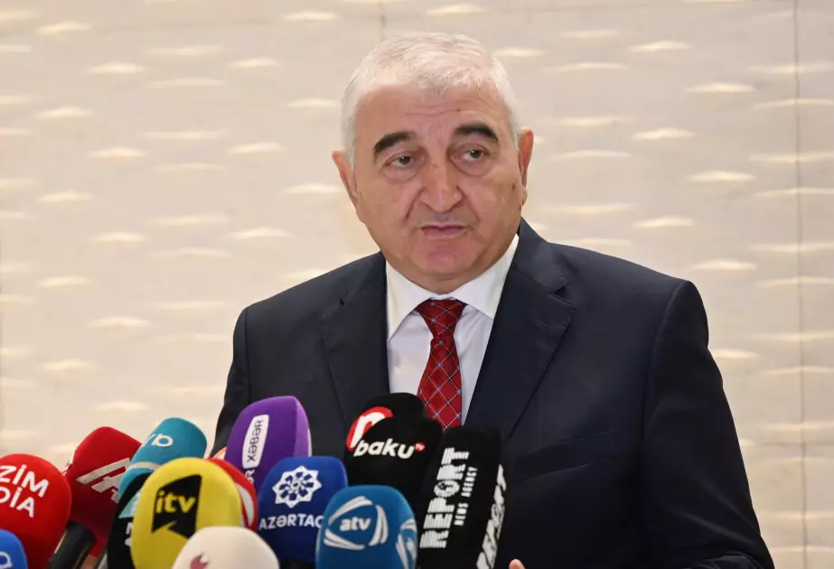 Bu qədər şəxsin deputatlığa namizədliyi qeydə alınıb