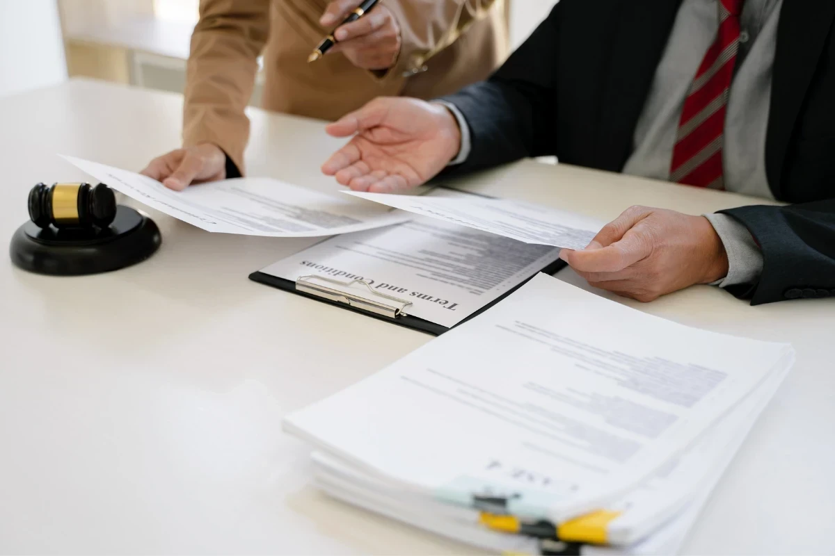 "Dövlət xidmətləri haqqında" qanun layihəsi üçüncü oxunuşda qəbul edilib