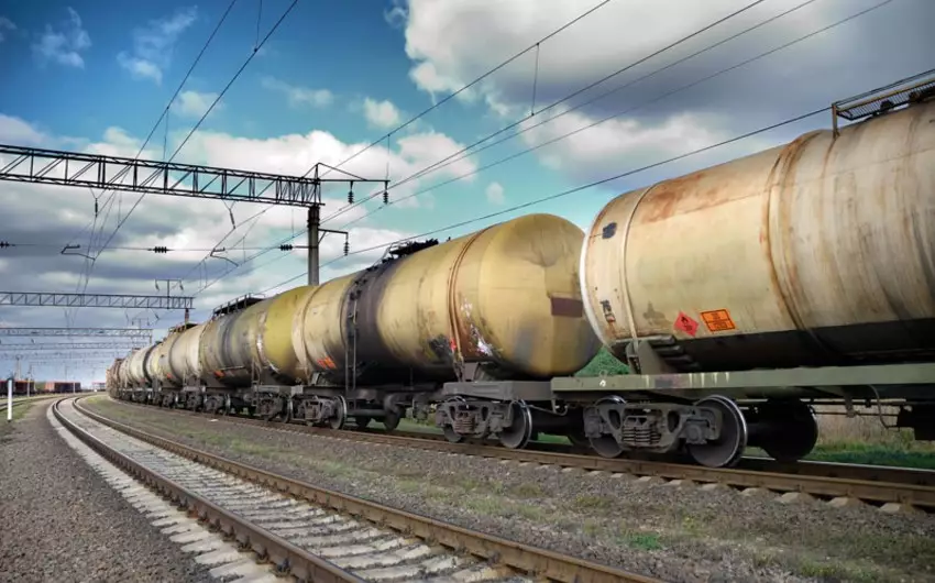 Rusiya Maliyə pulsuz 20 milyon litr dizel yanacağı verib