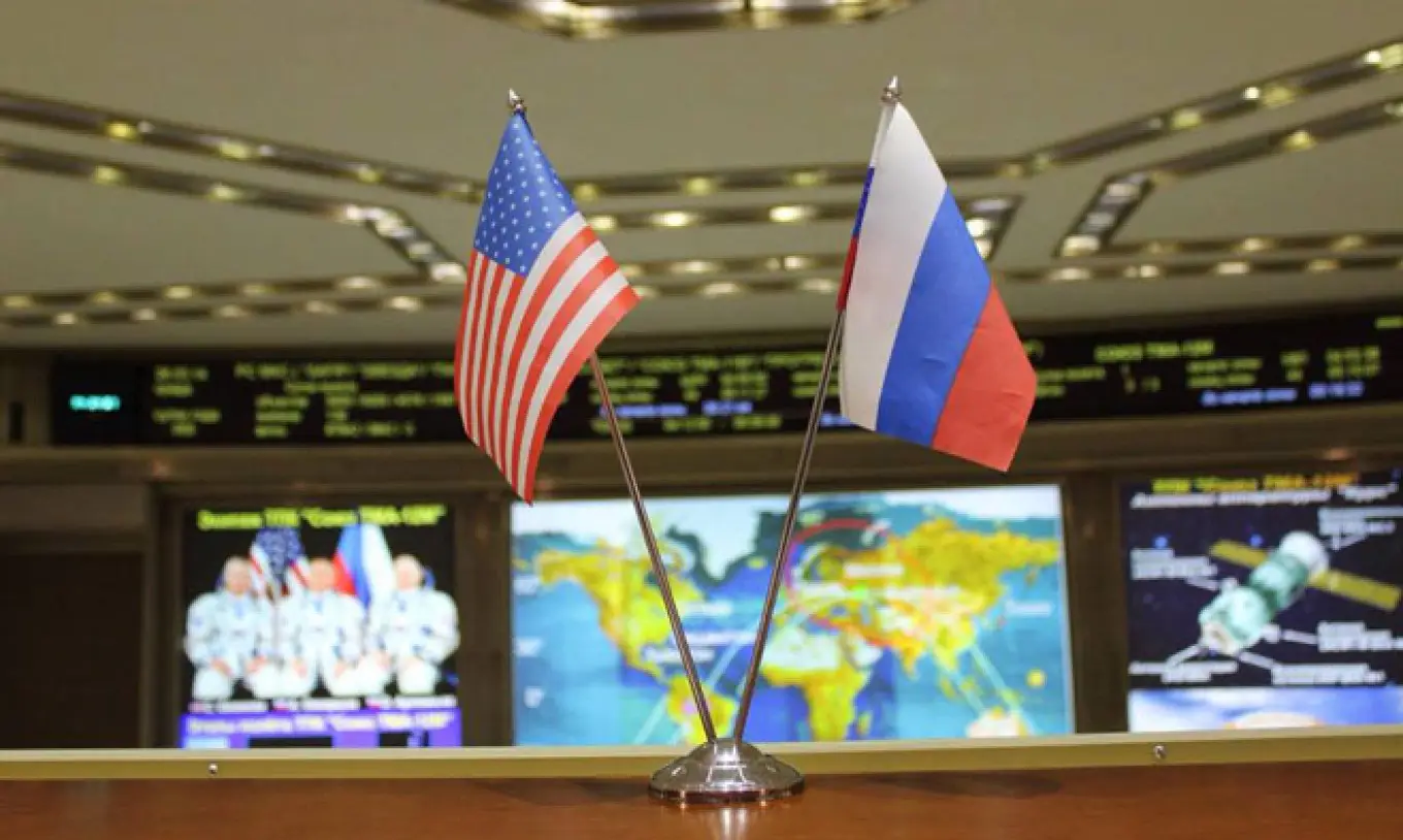 "Kosmosda Rusiya ilə əlaqələri kəsmirik"