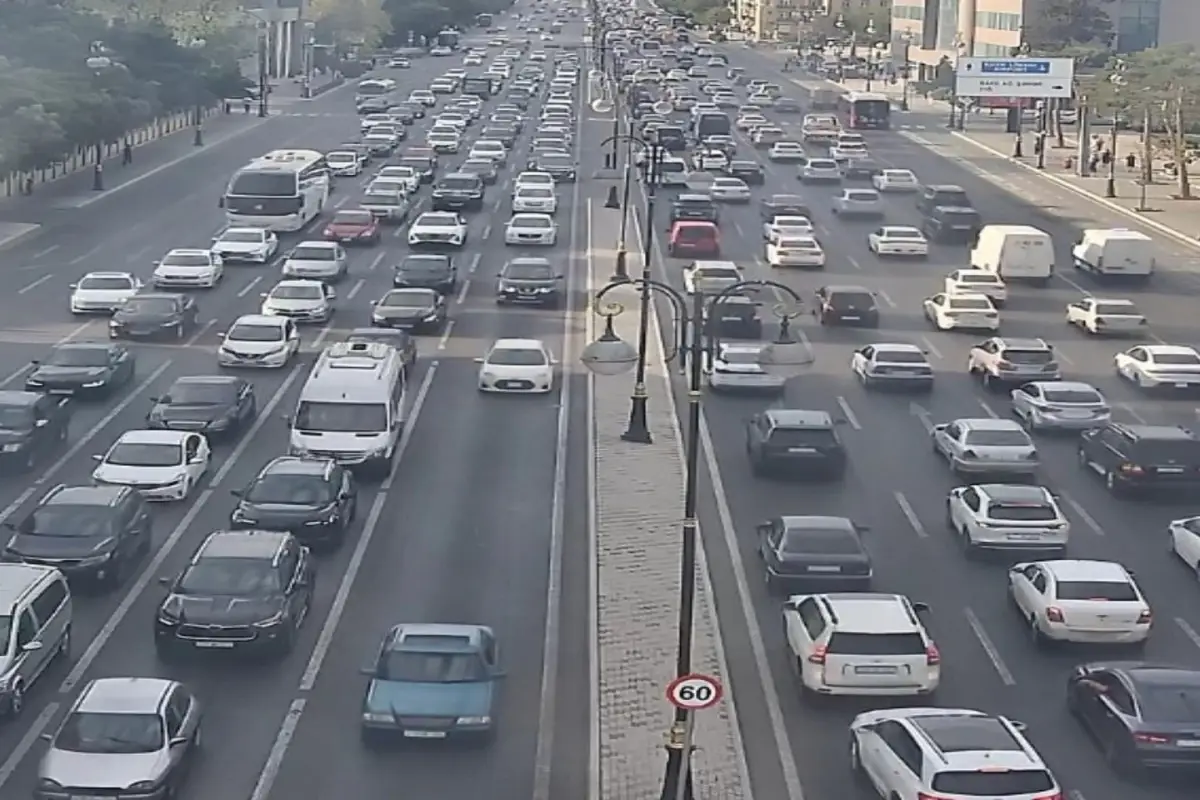 Bakıda sıxlıq olan yollar - FOTO