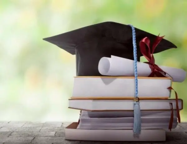 Azərbaycanda ali təhsil sahəsində tətbiq edilən beynəlxalq ikili diplom proqramlarının sayı artırılıb