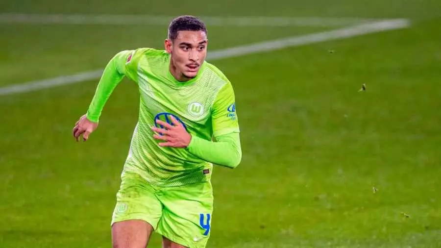 ​"Liverpul" Matipi əvəz edəcək oyunçu tapıb