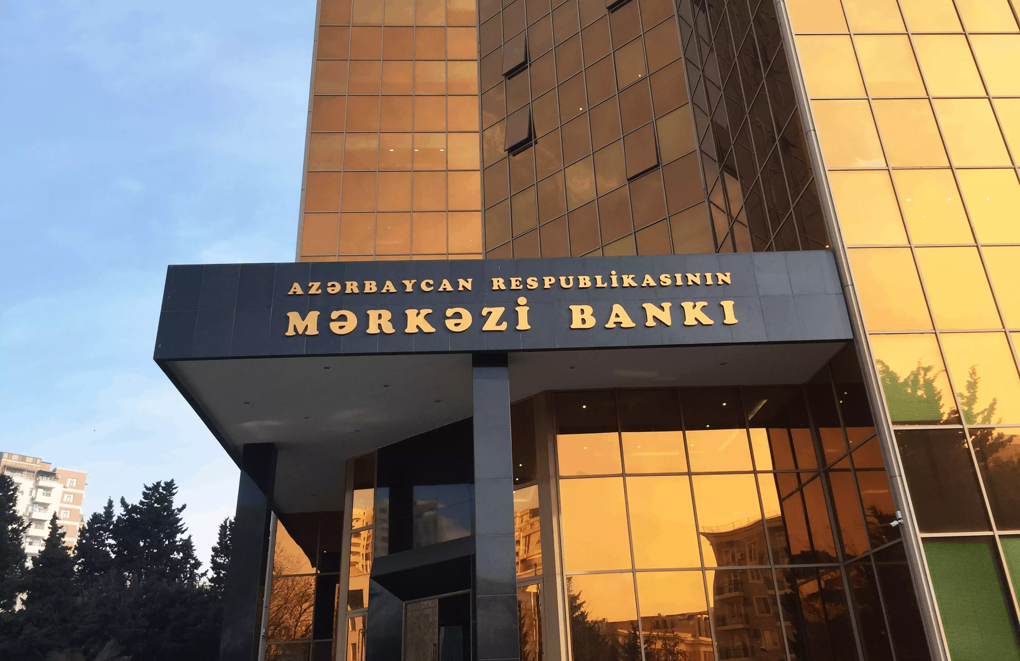 Azərbaycan Mərkəzi Bankının sədri özünə daha bir müşavir təyin edib