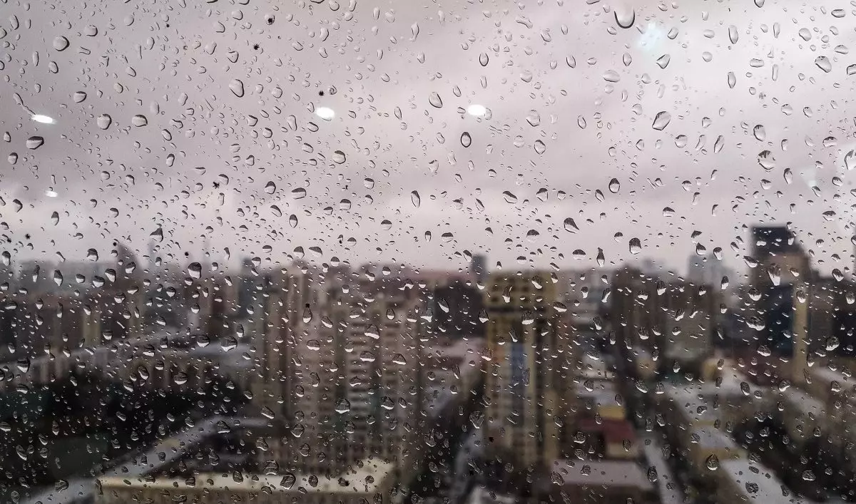 Sabah temperatur aşağı düşəcək, yağış yağacaq