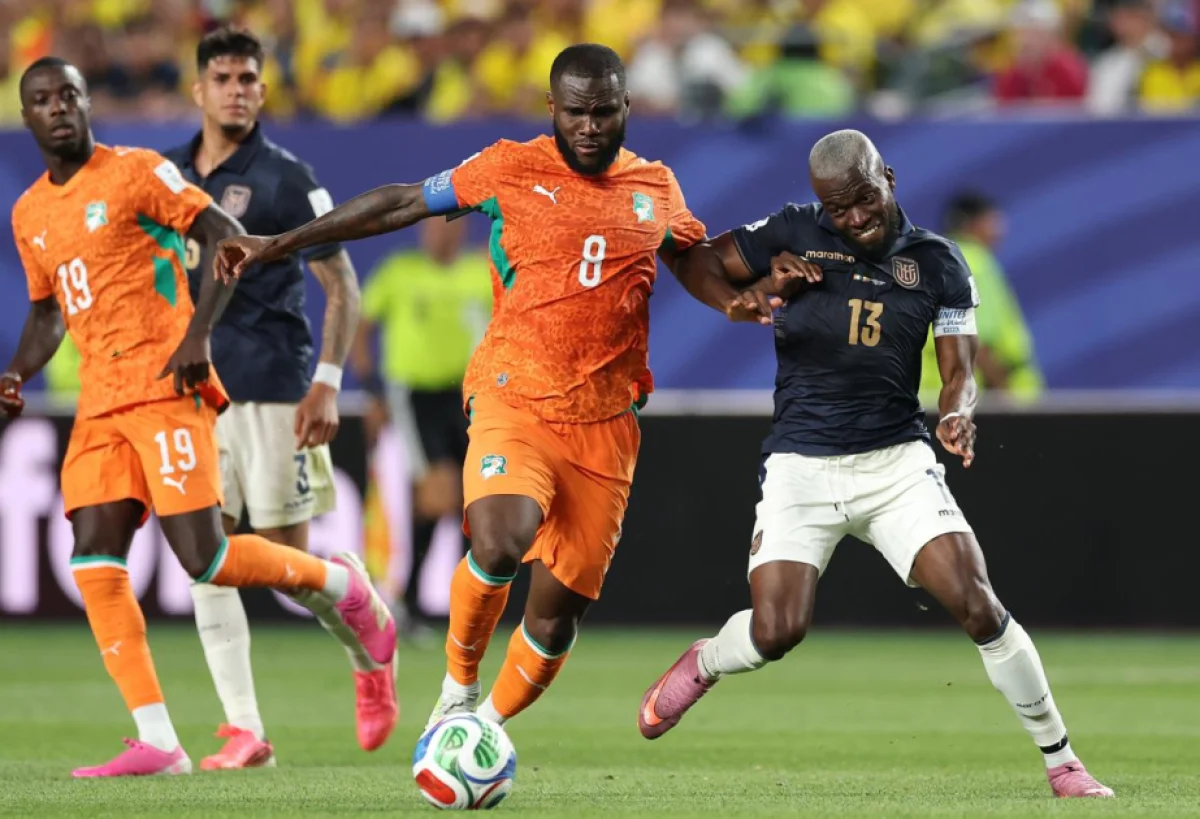 Ivory Coast secures late victory against Ecuador in World Cup