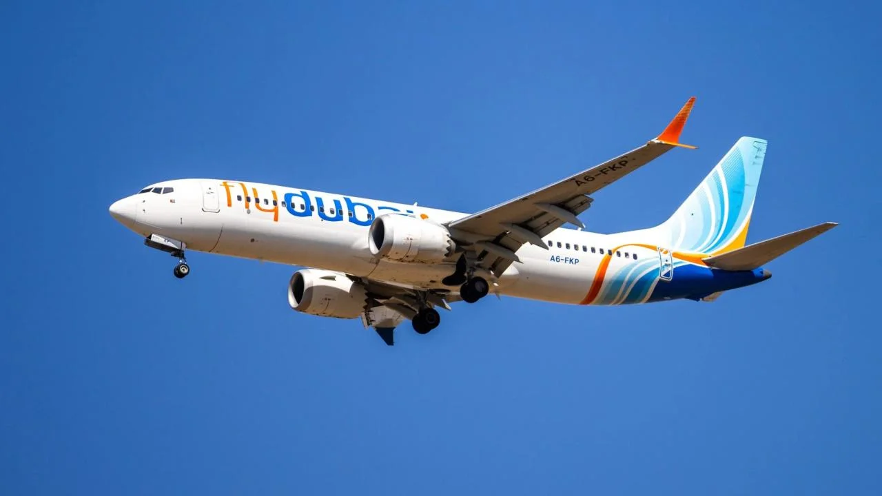 “Flydubai” təyyarəsi Təl-Əviv reysi zamanı Təbuka enib