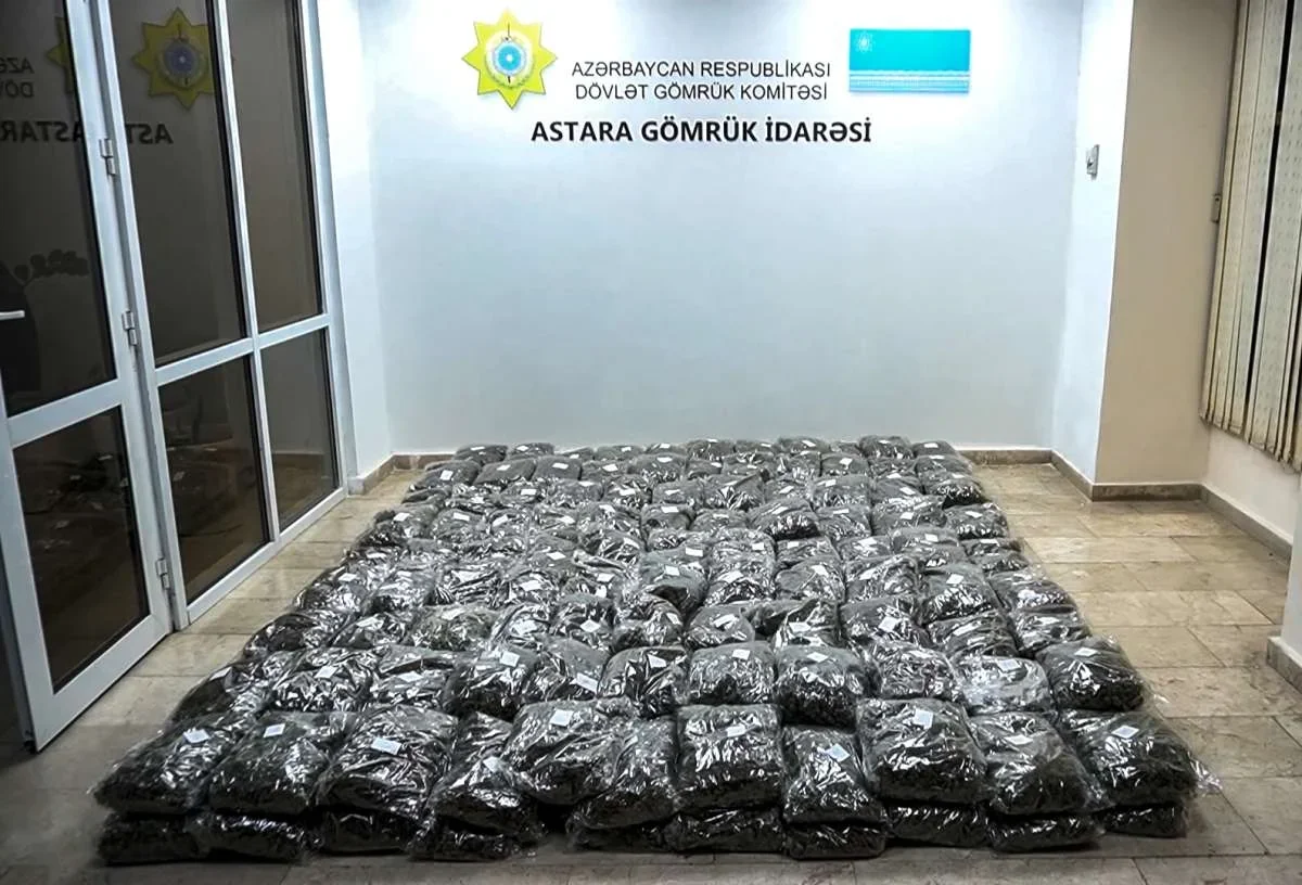 Gömrükdə 113 kq narkotik aşkar edildi