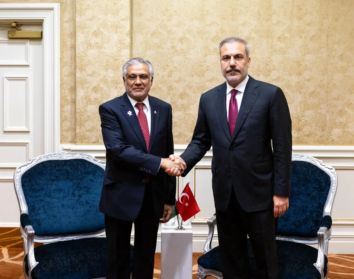 Hakan Fidan ABŞ-İran danışıqlarını həmkarı ilə müzakirə etdi