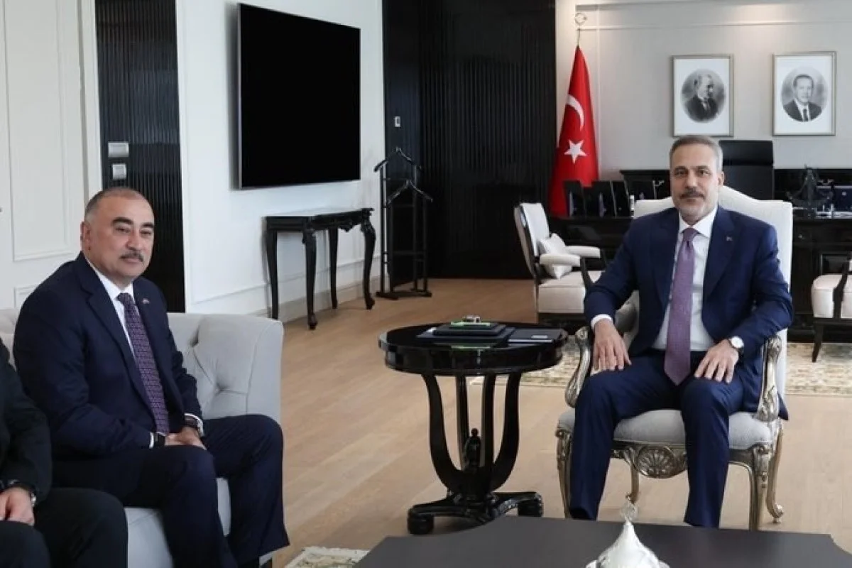 Turkish Foreign Minister Hakan Fidan meets with Azerbaijani ambassador