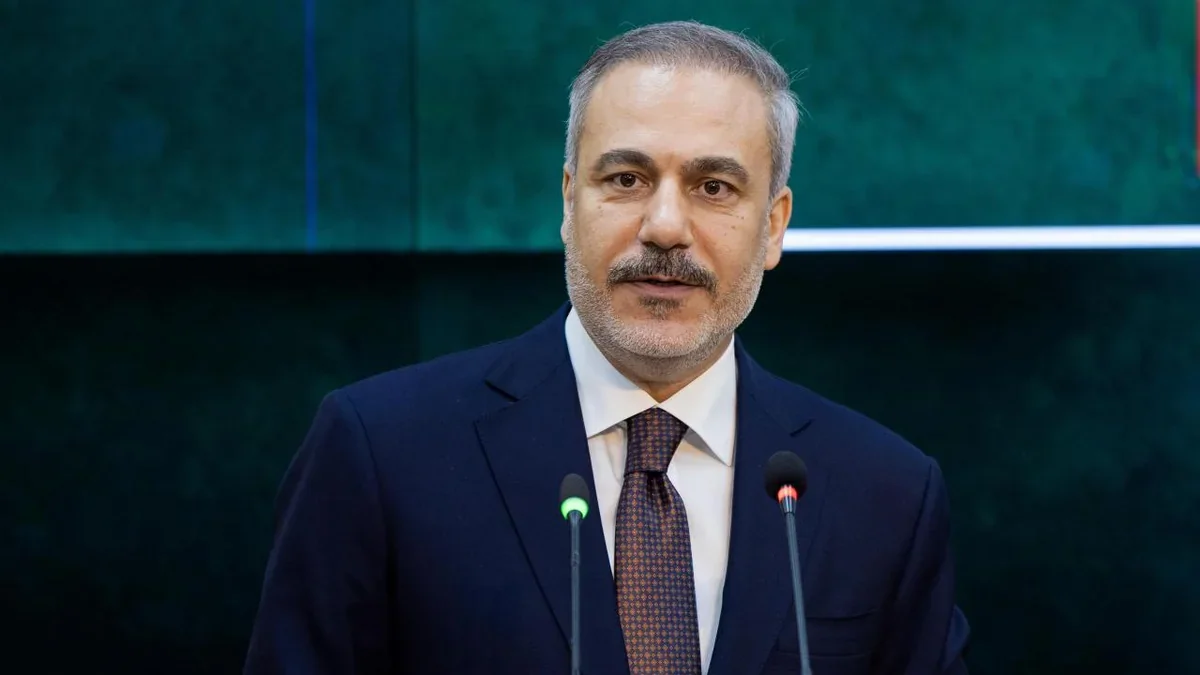 Хакан Фидан сделал предупреждение по Ормузскому проливу