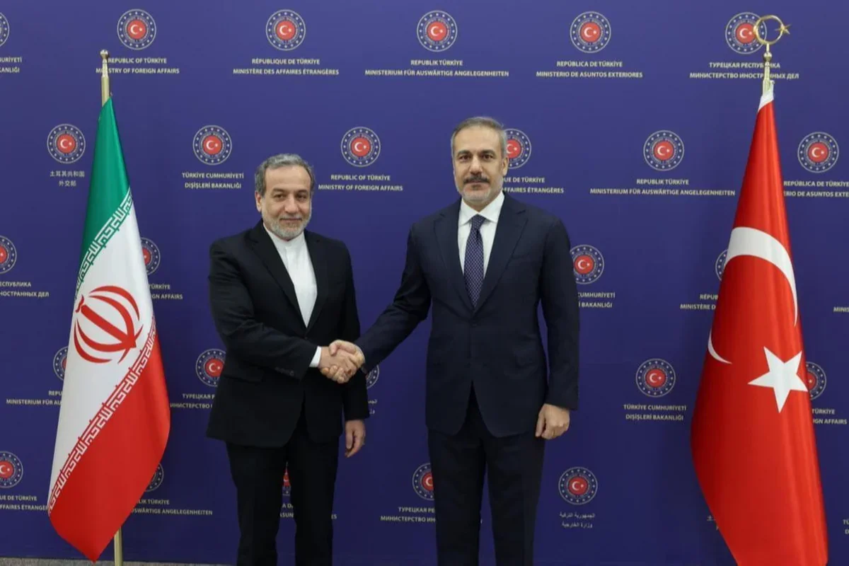 Hakan Fidan və Abbas Əraqçi ABŞ-İran danışıqlarını müzakirə etdi