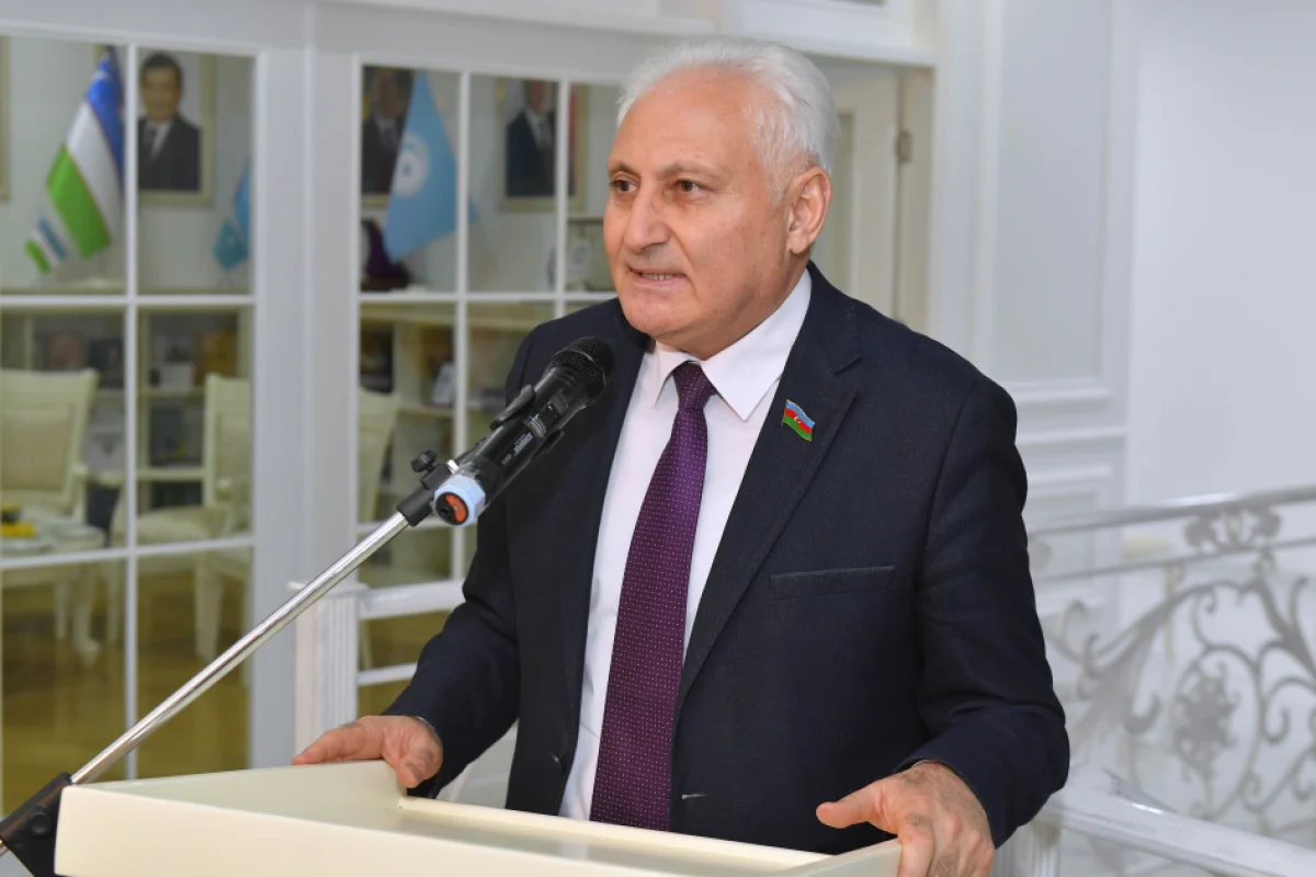 Hikmət Babaoğluna "Şöhrət" ordeni verilib