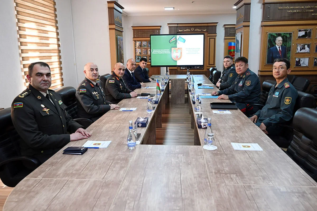 İki ölkə arasında hərbi təhsildə islahatlar barədə danışıqlar aparılıb