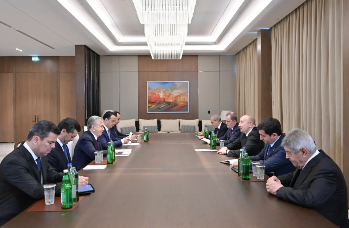 President Ilham Aliyev meets with Uzbek President in Baku