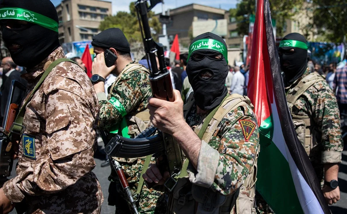 Iran threatens strikes on US infrastructure in Middle East