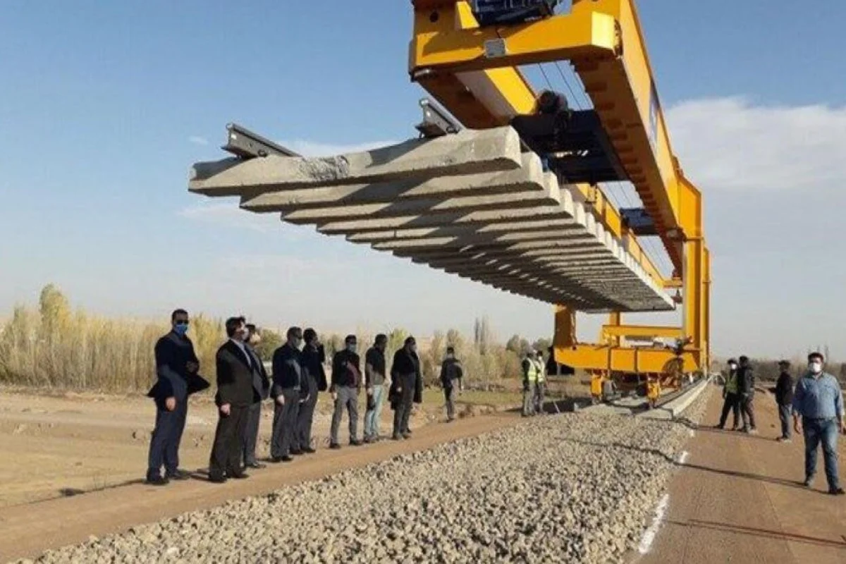 İran Rəşt-Astara dəmir yolu razılaşmasını təsdiqləyəcək