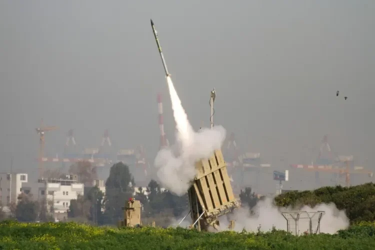 İran Səudiyyə Ərəbistanındakı aviabazaya hücumu təkzib etdi