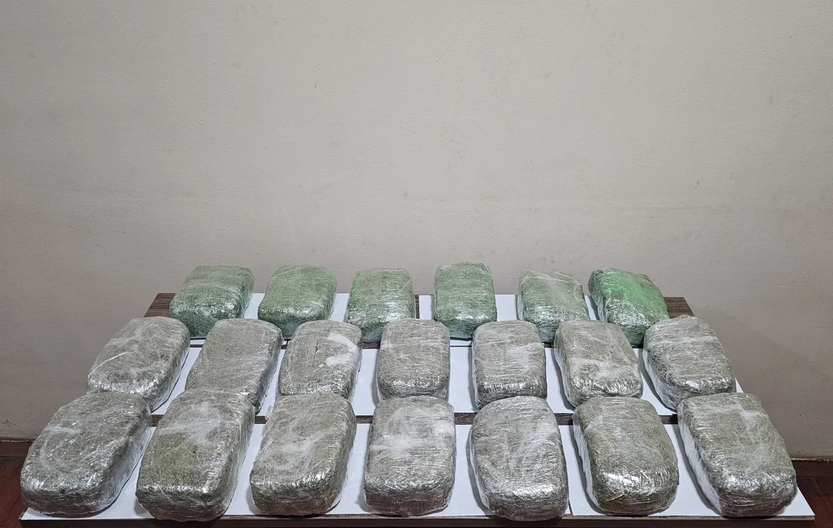 İrandan gələn 21 kq narkotik tutuldu