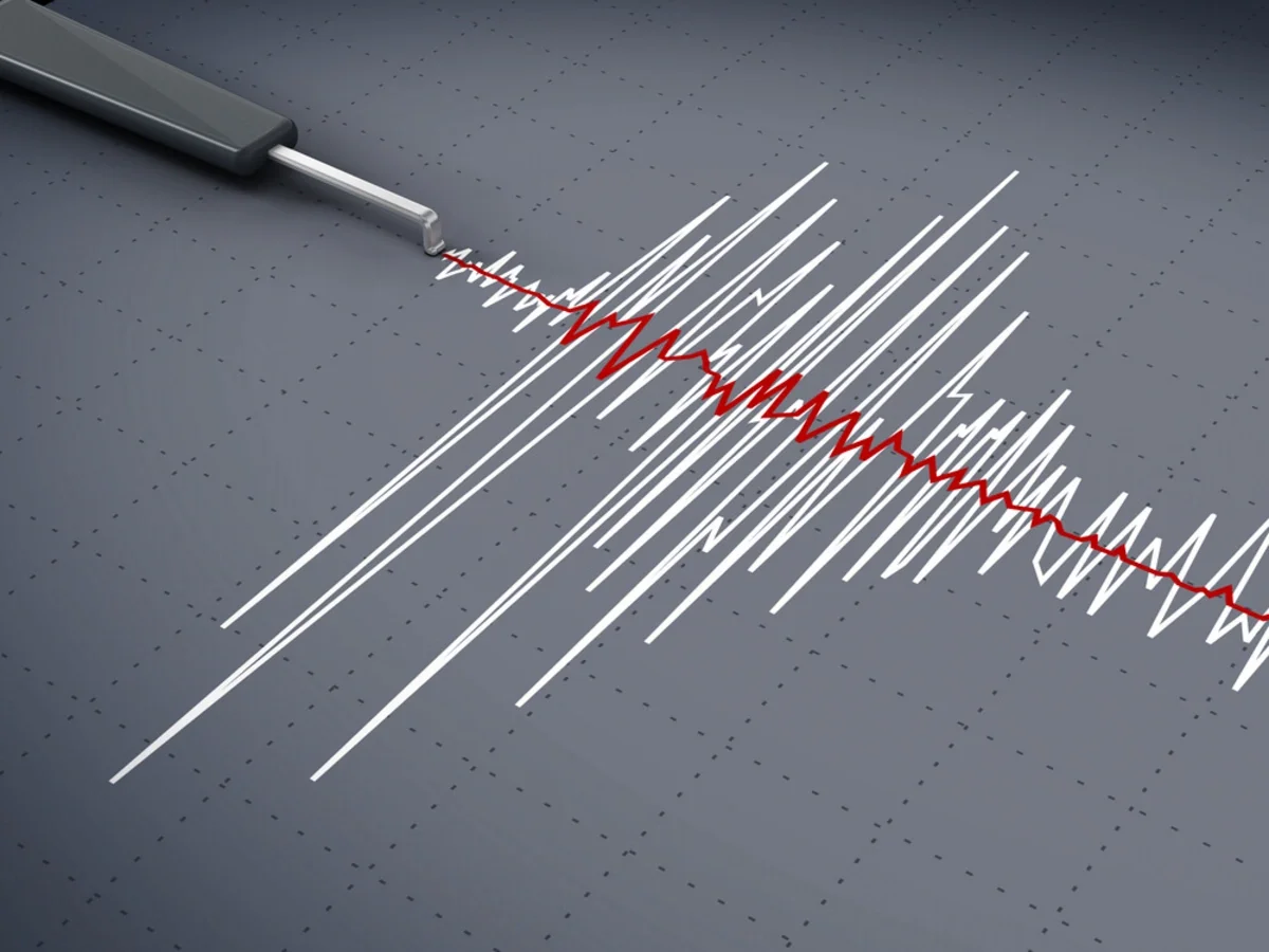 5.5 magnitude earthquake strikes Kamchatka