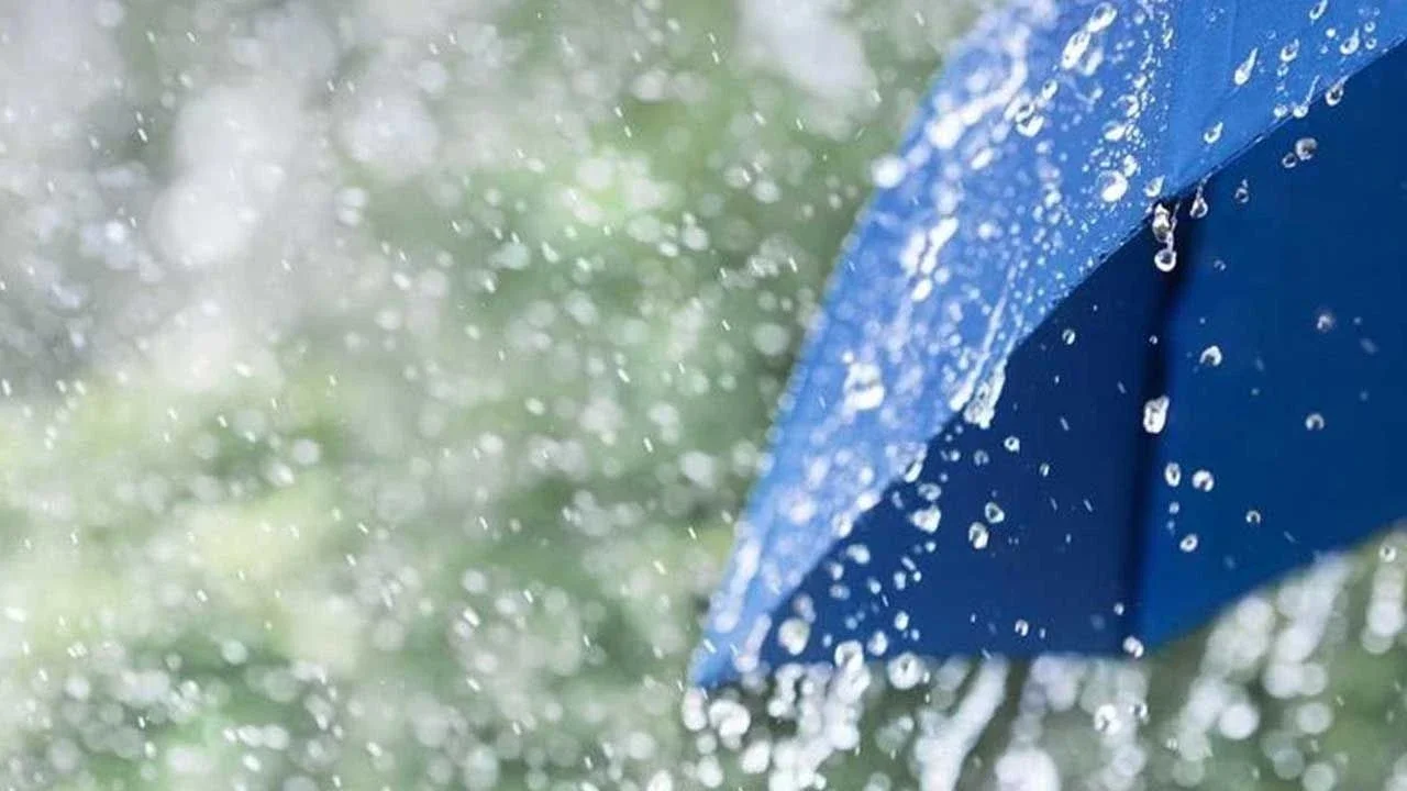 Kəlbəcər və Laçına sulu qar yağıb