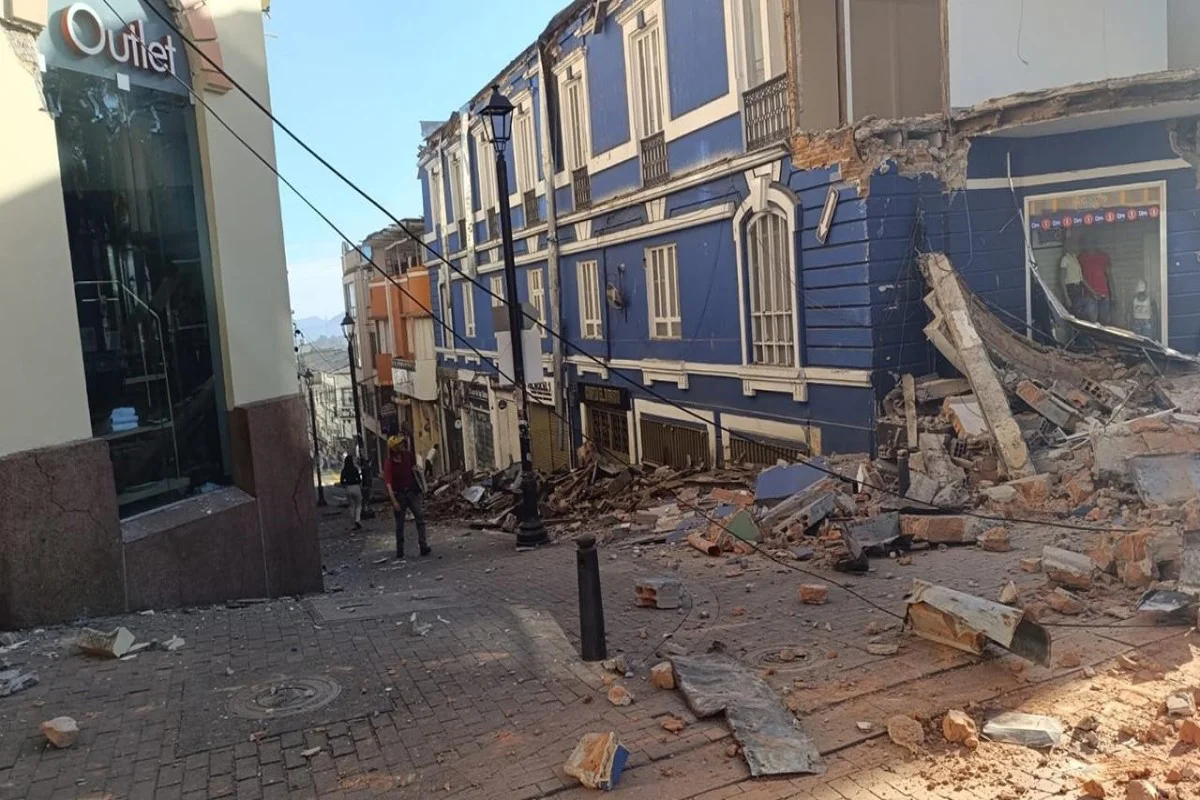 Kolumbiyada 7,4 ballıq zəlzələ - 132 nəfər öldü