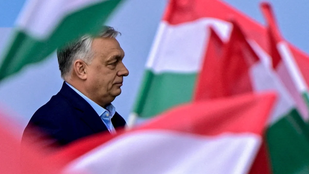 Macarıstana qaz daşıyan kəmər yaxınlığında partlayıcılar aşkarlanıb