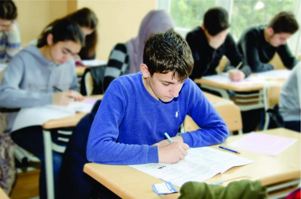 Martın 15-i keçirilmiş buraxılış imtahanının nəticələri elan olunub